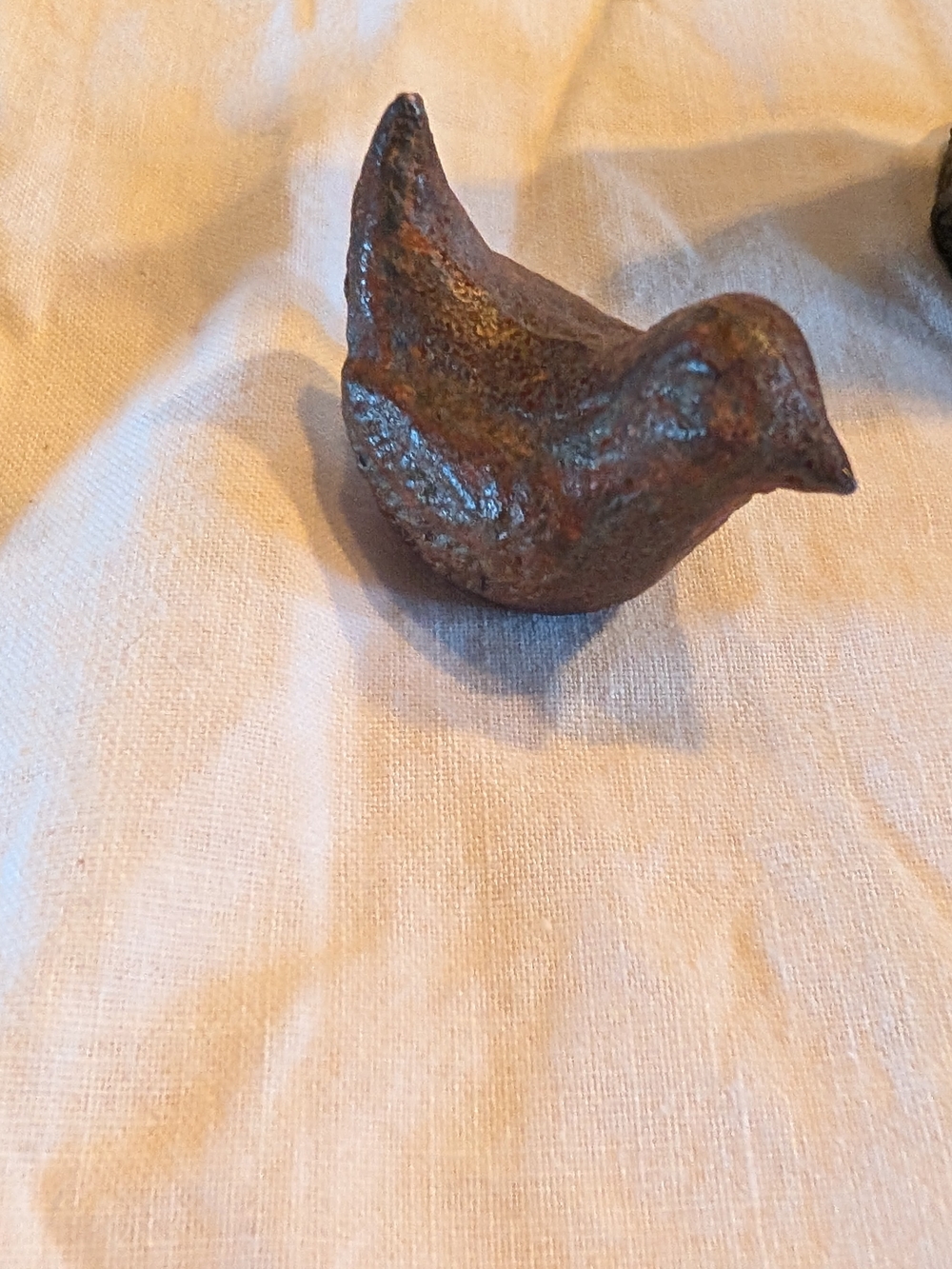 2/40$ Vintage Cast Iron Bird Figurine Trio in Black and Brown - Picture 3 of 12